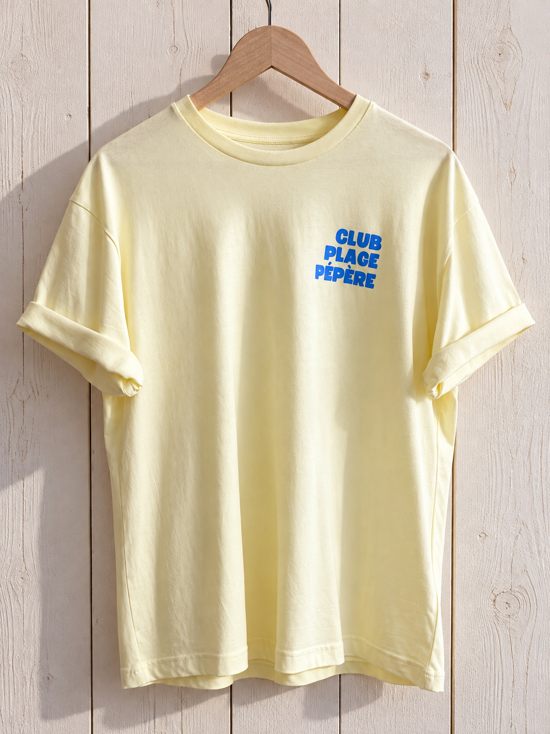 Le T-shirt "Club Plage Pépère" Jaune et bleu