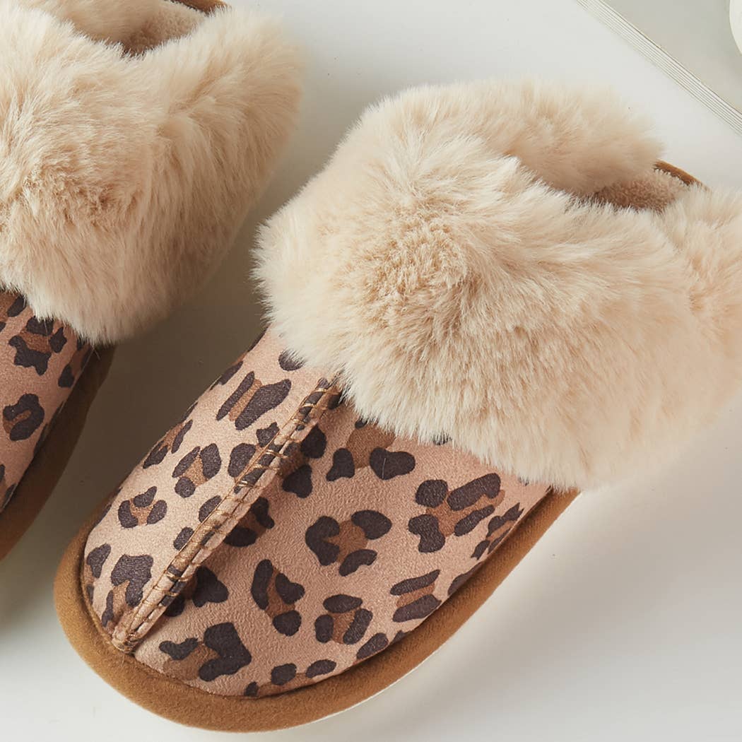 Chaussons en suédine léopard