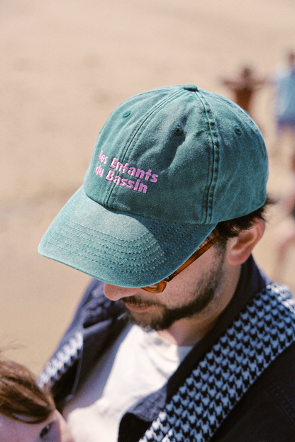 Casquette adulte - Verte broderie rose